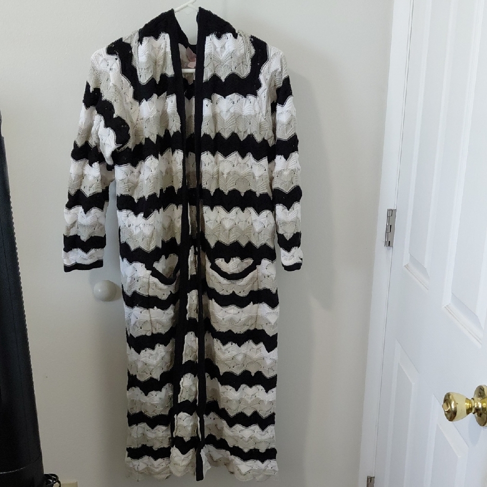 Laurie Felt Black and White Knit Cardigan